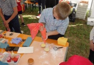 Nachwuchswerbung am Seeländer Schwingfest