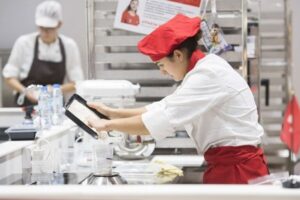 WorldSkills 2017 à Abou Dabi: confiserie, 10/17
