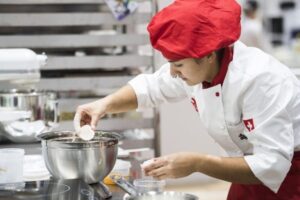 WorldSkills 2017 à Abou Dabi: confiserie, 10/17