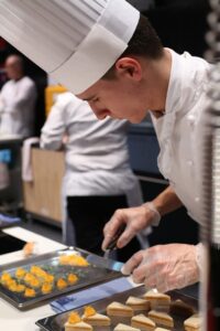 Swiss Finger Food Trophy, Bulle, 12/17