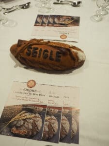 La Confrérie genevoise des Chevaliers du Bon Pain, 10/19