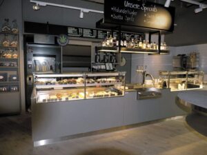 Bistro-Confiserie «zum Pfauen», Zug 12/17