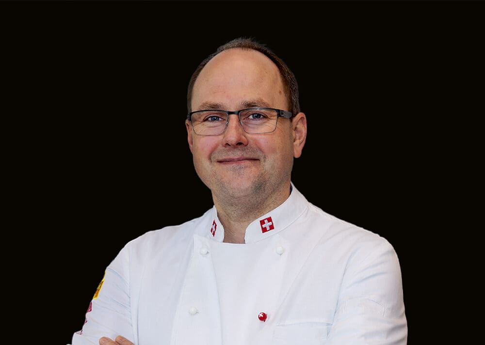 Adrian Knobel