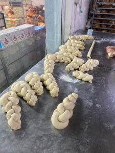 Lernende lernen und lehren in Ruanda