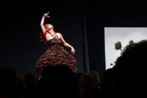 Dress-Show am Salon du chocolat 2023 in Paris