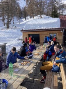 Skirennen der Schweizer Bäcker-Confiseure und Freunde 2024 in Ovronnaz (VS)