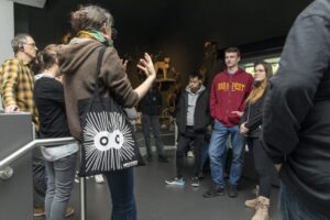 Don des apprentis neuchâtelois à un zoo