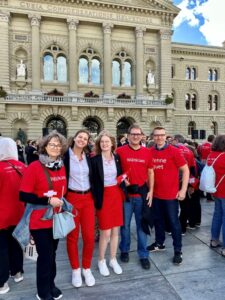 Überraschungsfeier auf dem Bundesplatz