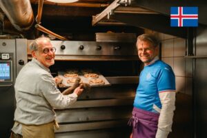 Brot und Spiele