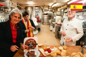 Brot und Spiele