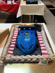 Expo «Weltrekord» der Freiburger Lernenden