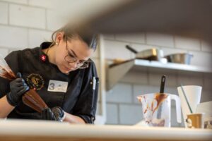 Championne romande et tessinoise des jeunes confiseurs 2025