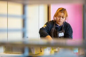 Championne romande et tessinoise des jeunes confiseurs 2025